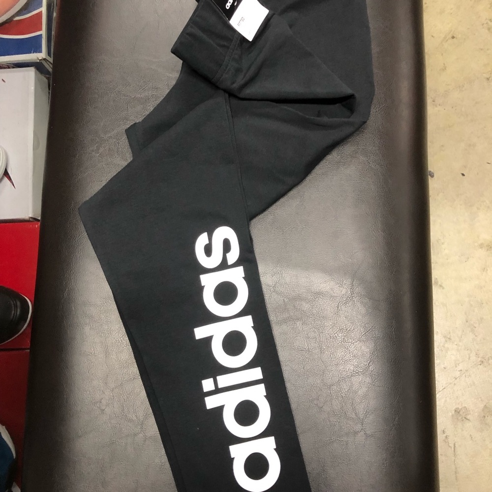 Adidas legguins